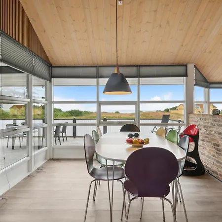 펜션 Lovely In Glesborg With House Sea View *